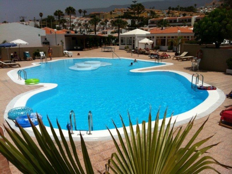 Island Village Playa de las Américas Extérieur photo