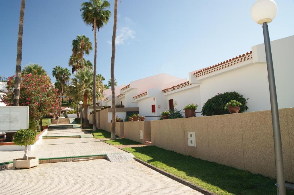Island Village Playa de las Américas Extérieur photo