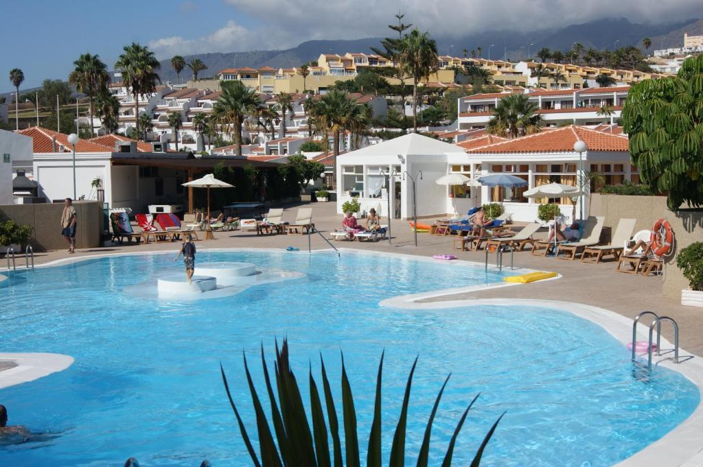 Island Village Playa de las Américas Extérieur photo